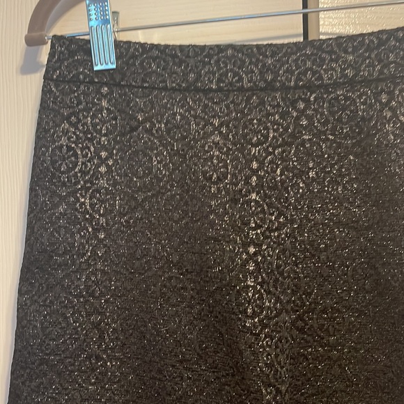 LOFT skirt in size XXS - Picture 2 of 9